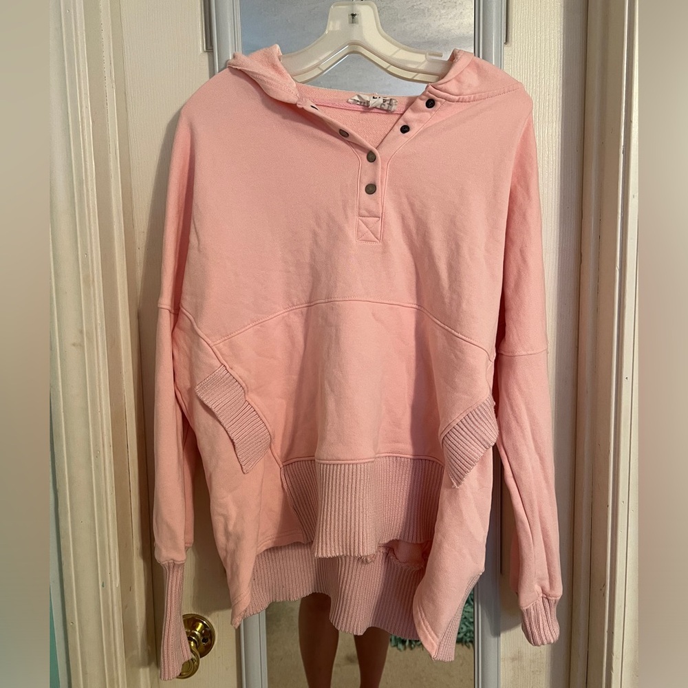 Oversized small light pink hoodie sweater